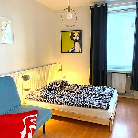 Small Home In Kamppi Хелзинки Екстериор снимка